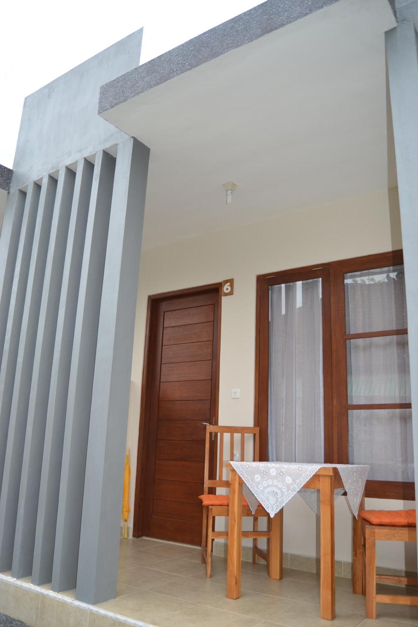 Sakha House Guest house *