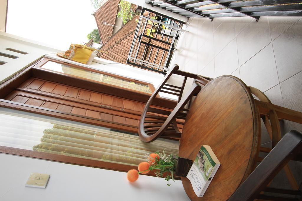 Guest house Sakha House